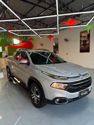 FIAT TORO 2.0 16V TURBO DIESEL FREEDOM 4WD AT9 FIAT TORO 2.0 16V TURBO DIESEL FREEDOM 4WD AT9